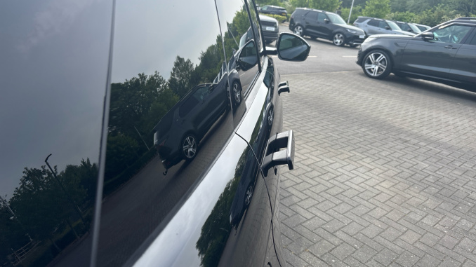 Land Rover Range Rover Evoque 1.5 P270e Edition 5dr Auto Hatchback - Image 24